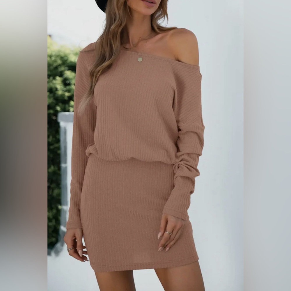 Women's Sexy Off the Shoulder Long Sleeved Mini Dress